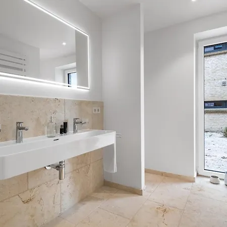 Nordglanz - Modernes Beachhouse-flair Im Herzen Des Ostseeresort * Olpenitz