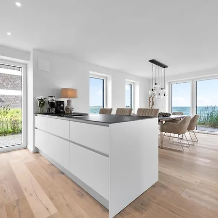 Nordglanz - Modernes Beachhouse-flair Im Herzen Des Ostseeresort *